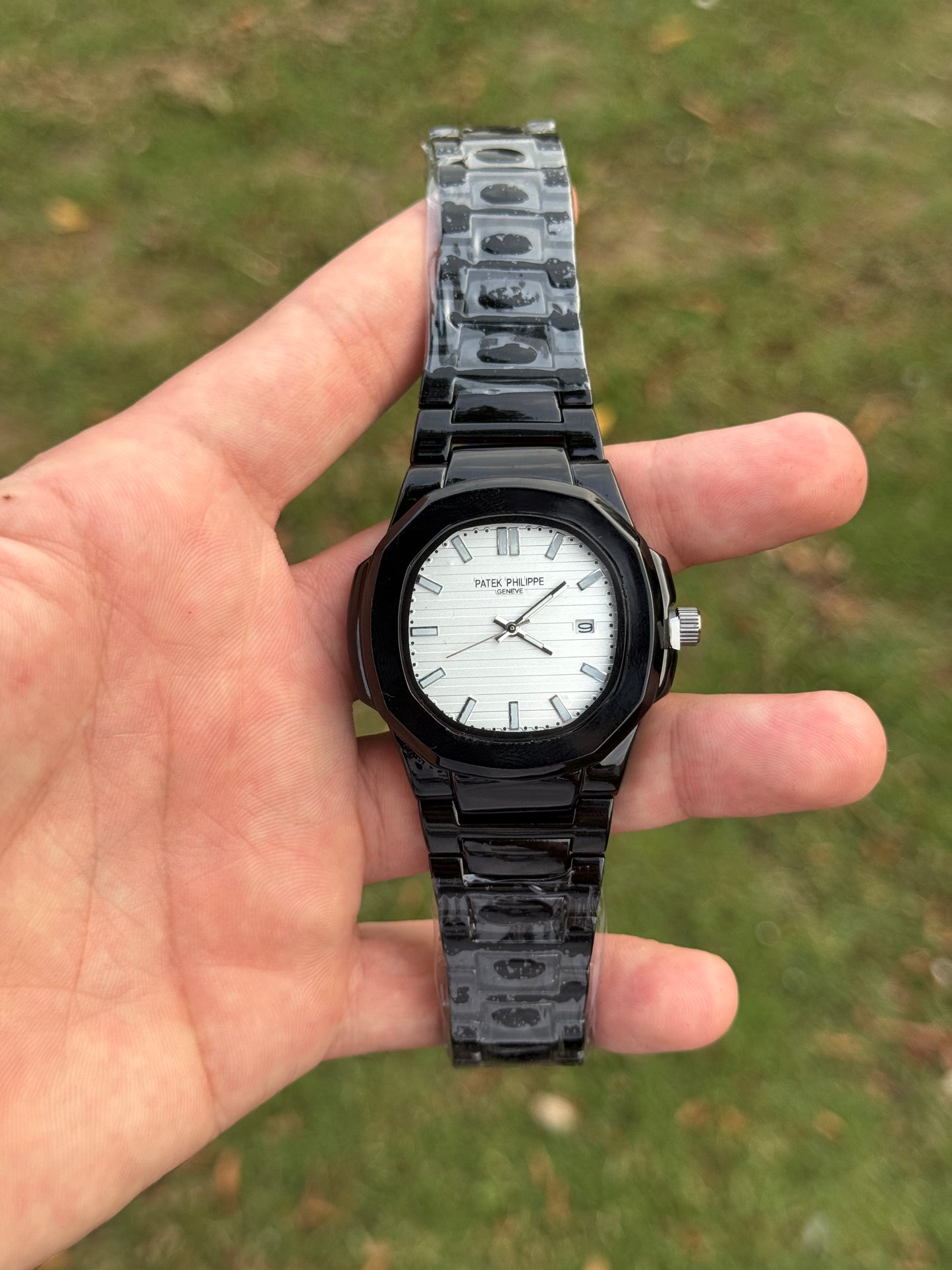 OnesWear Nautilus Luxurious Premium Watch - Exclusive Collection